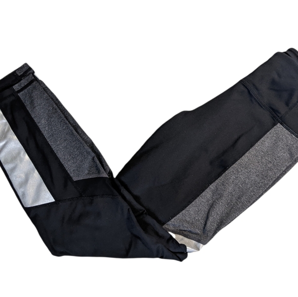 Betsy Johnson Athletic Leggings size large - Picture 4 of 6